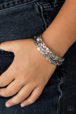 Paisley Partico Silver